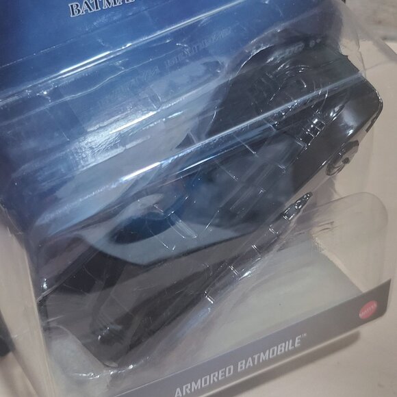 Hot Wheels Armored Batmobile Batman Returns Movie 2021 - Picture 4 of 8